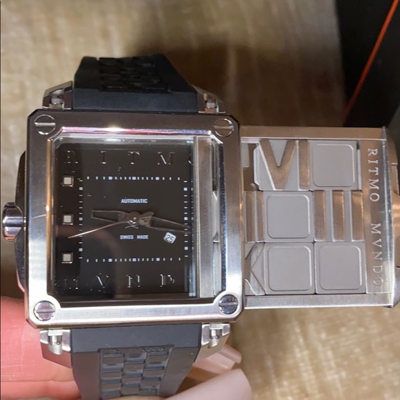 Ritmo Mundo Puzzle Automatic 25 Jewel Limited - Picture 8 of 11